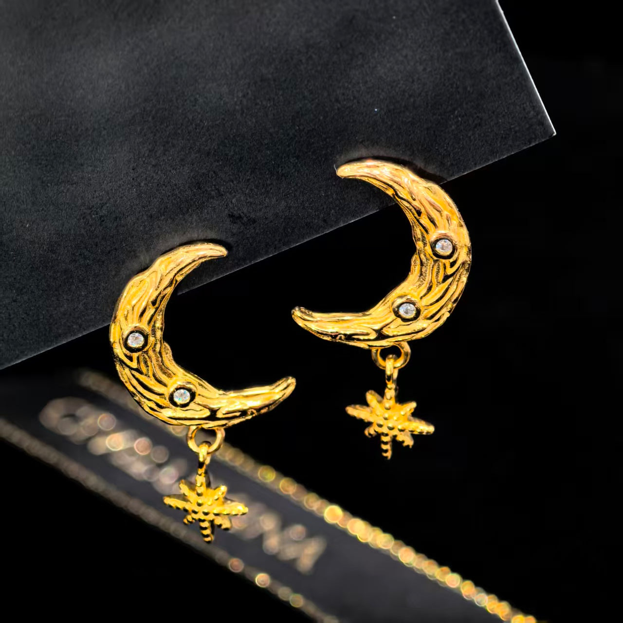 A Meaningful Gemstone Bracelet — A Thoughtful Gift for Her——Stars & Moon earrings