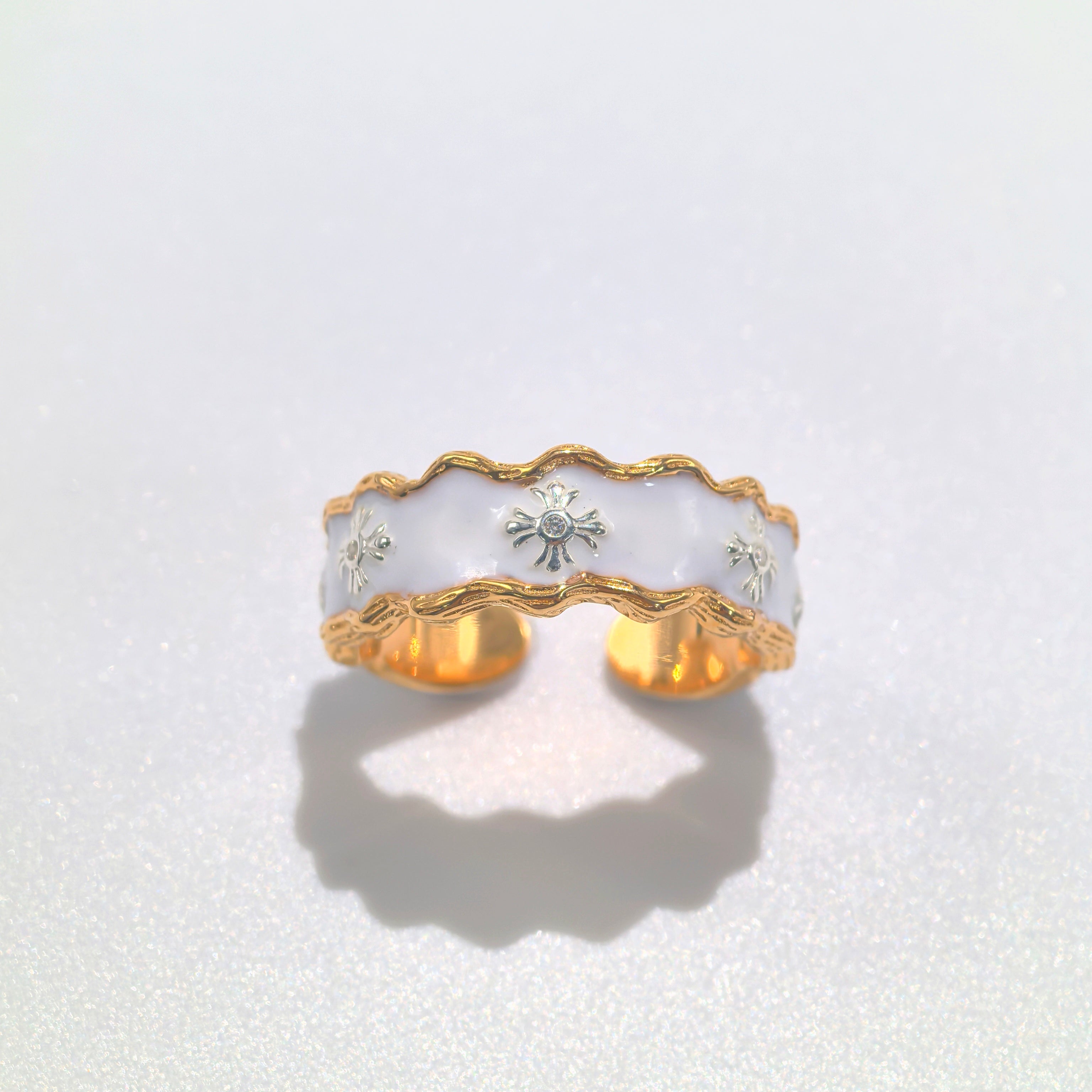 A Meaningful Gemstone Bracelet — A Thoughtful Gift for Her——Cross Heart Collection ring