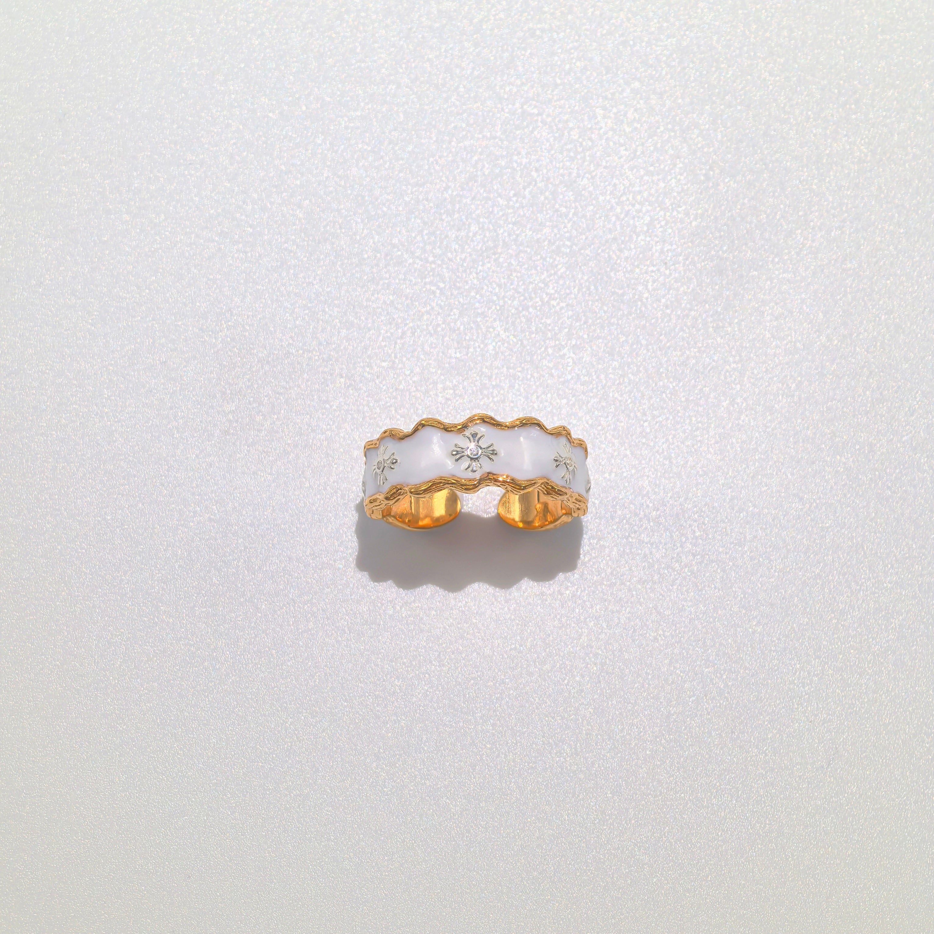 A Meaningful Gemstone Bracelet — A Thoughtful Gift for Her——Cross Heart Collection ring