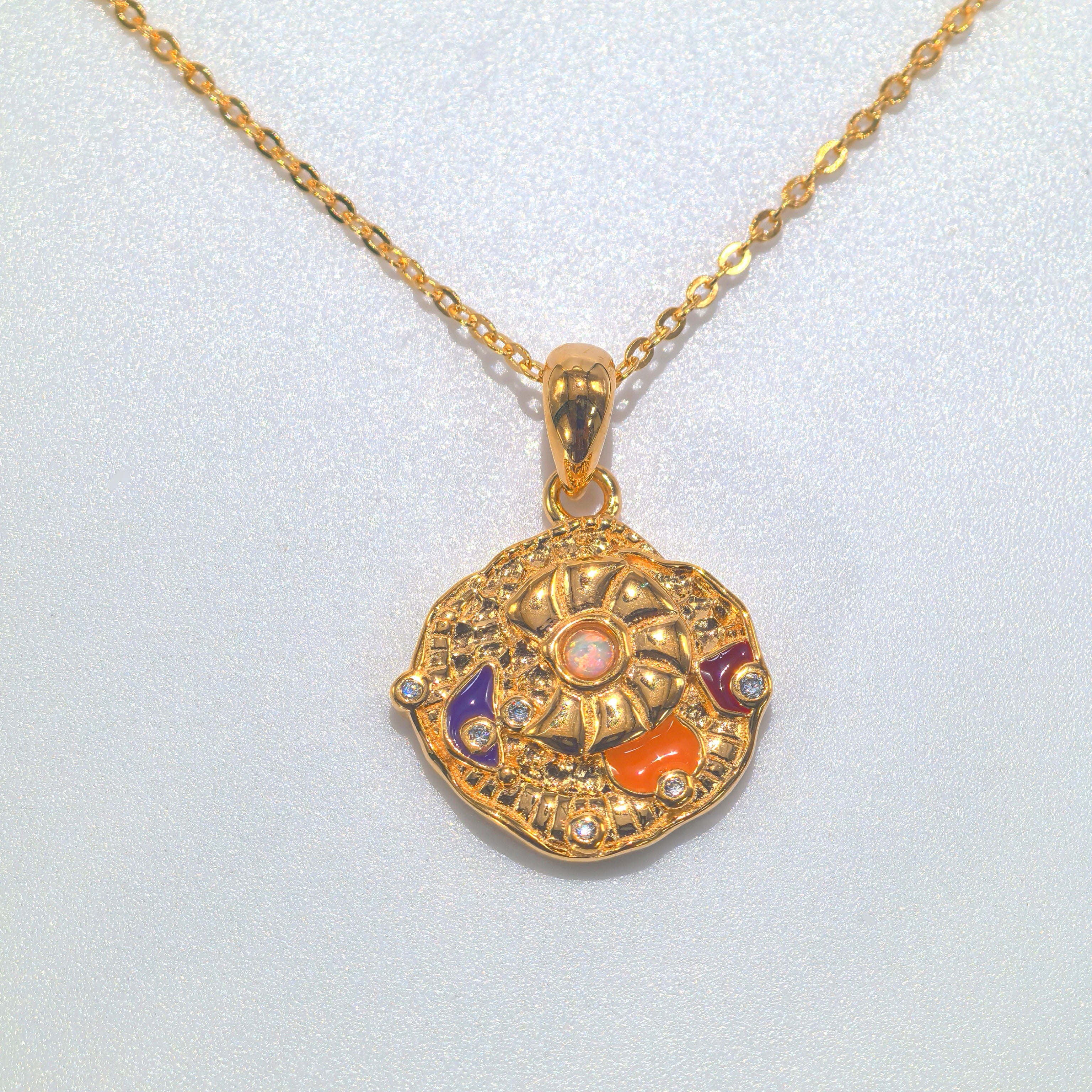 A Meaningful Gemstone Bracelet — A Thoughtful Gift for Her——Cosmic Nautilus necklace