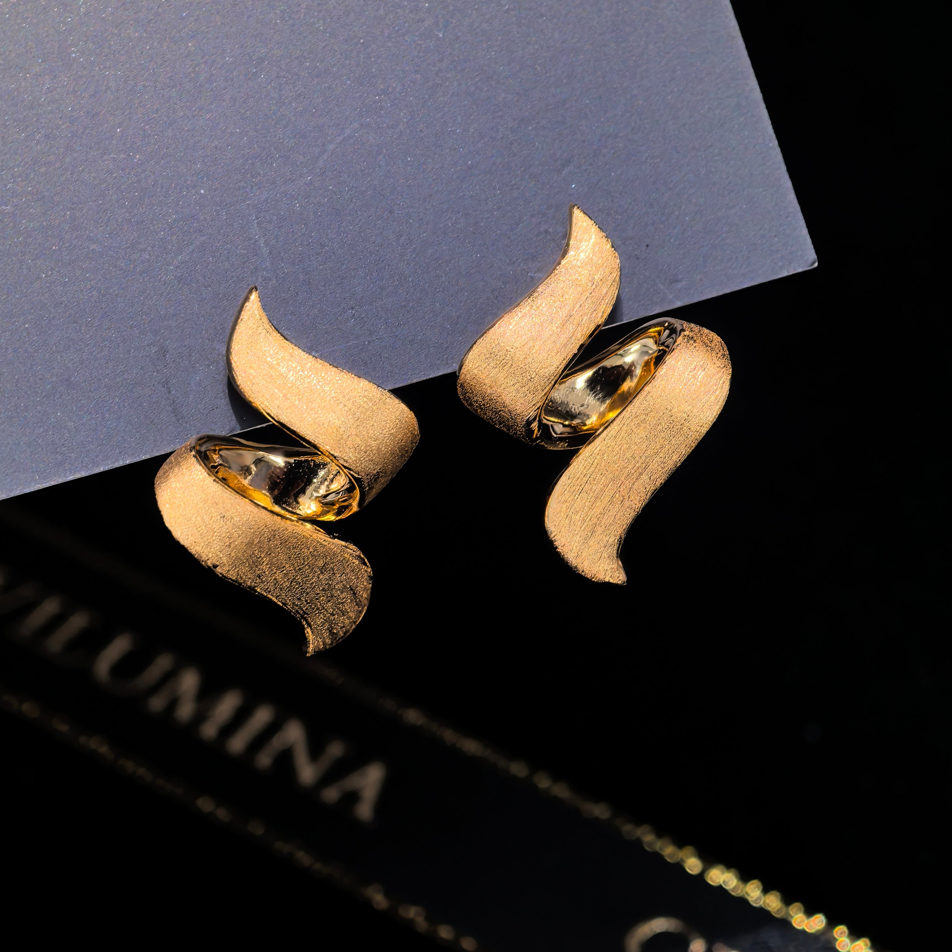 A Meaningful Gemstone Bracelet — A Thoughtful Gift for Her——Geometric Ribbon earrings