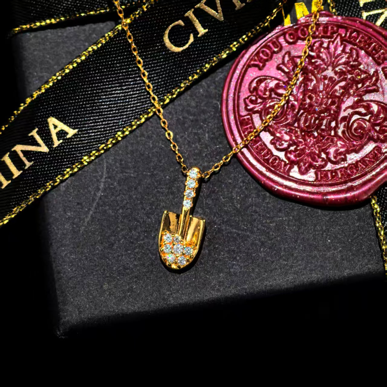 A Meaningful Gemstone Bracelet — A Thoughtful Gift for Her——Lucky Digger Charm necklace