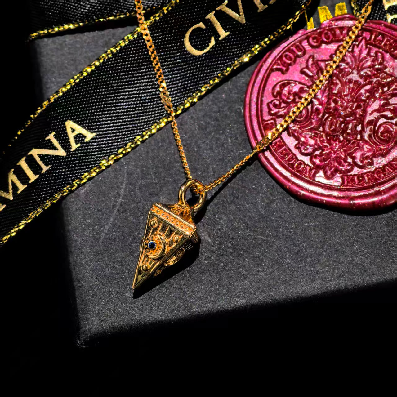 A Meaningful Gemstone Bracelet — A Thoughtful Gift for Her——Divination Pendulum necklace